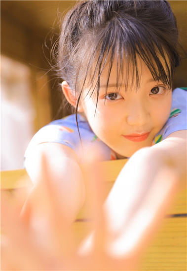 草莓榴莲向日葵丝瓜未满十八岁污