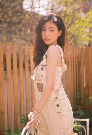 樱花草在线社区www免费版