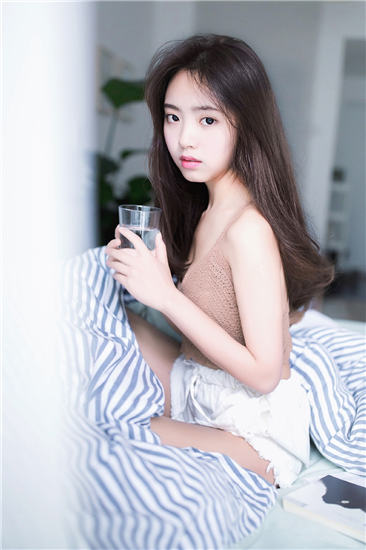 两个人看的www高清视频