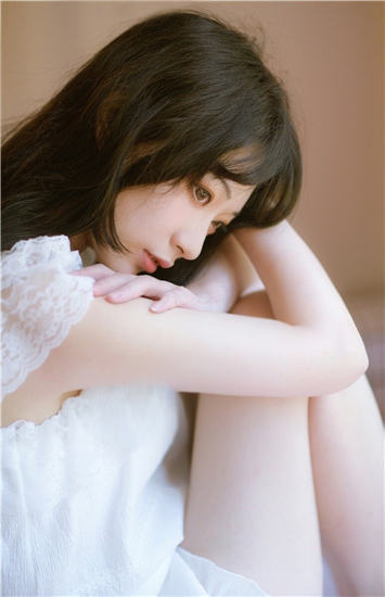 一个人看的视频在线观看免费播放高清