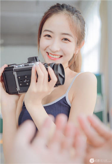 草莓丝瓜香蕉向日葵榴莲18岁污污免费无限看网站下载