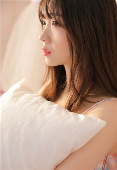 茄子香蕉榴莲草莓丝瓜向日葵小猪视频