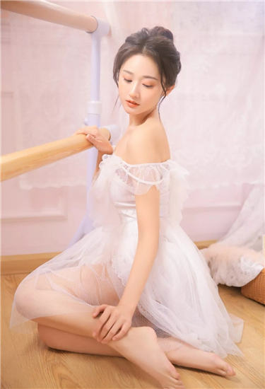 不用登录付费也能看黄台的APP