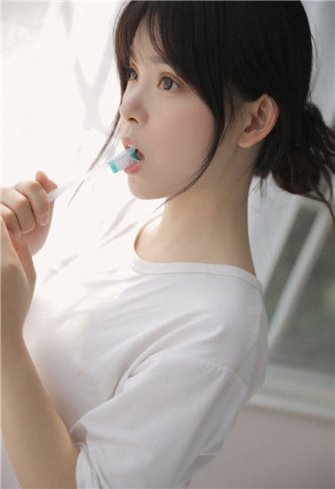 一个人看的www片免费高清下载