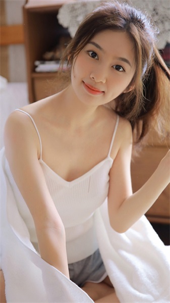 草莓 香蕉 丝瓜 秋葵 香草 榴莲幸福宝