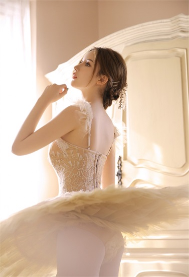 绿巨人茄子香蕉榴莲草莓丝瓜向日葵小猪