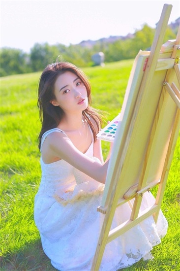 草莓香蕉榴莲丝瓜秋葵绿巨人视频免费版