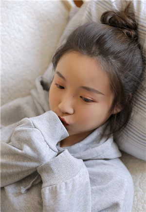 大菠萝app福引导前往绿巨人