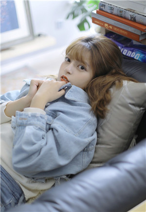 一个人在线观看www高清中文