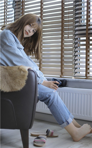 国色天香一卡2卡3卡4卡视频