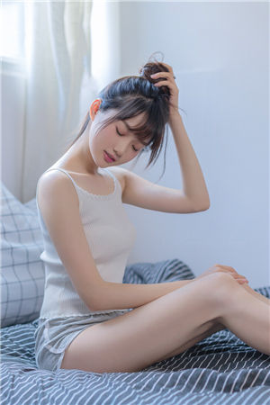 丝瓜秋葵草莓绿巨人大全苹果最新版