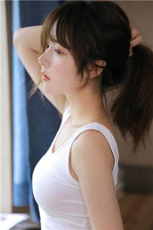 天美传媒TM0070高中毕业聚会