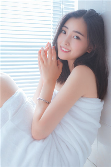 秋葵茄子香蕉绿巨人污合集破解版ios版