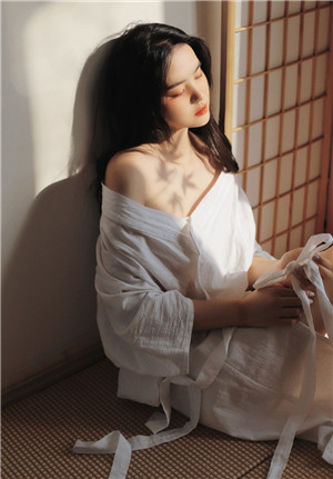 两个人看的视频www在线影视破解版