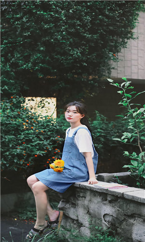 啦啦啦中文日本免费高清百度