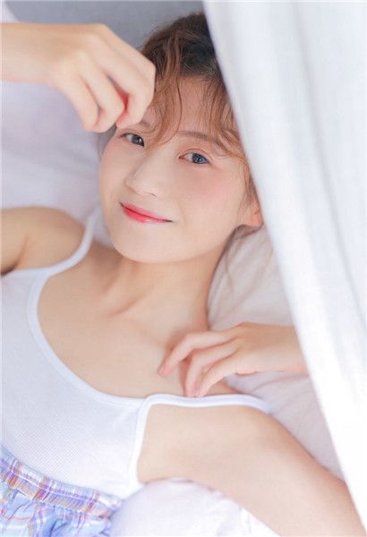 秋葵草莓茄子香蕉丝瓜榴莲污ios绿巨人