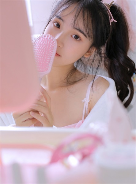 野花韩国高清完整版在线观看视频