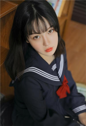 绿巨人丝瓜草莓秋葵八零婚纱摄影